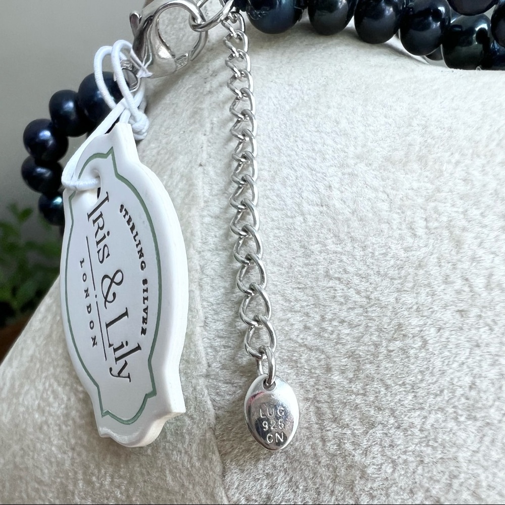 ℐ𝓇𝒾𝓈 + ℒ𝒾𝓁𝓎 ℒℴ𝓃𝒹ℴ𝓃 𝒮𝓉ℯ𝓇𝓁𝒾𝓃ℊ ℱ𝓇ℯ𝓈𝒽𝓌𝒶𝓉ℯ𝓇 𝒫ℯ𝒶𝓇𝓁 - Picture 6 of 11